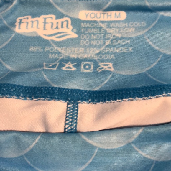 NWT Fin Fun Leggings! - Picture 5 of 6